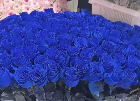 На Рижском рынке выросли цены на цветы накануне Дня святого Валентина